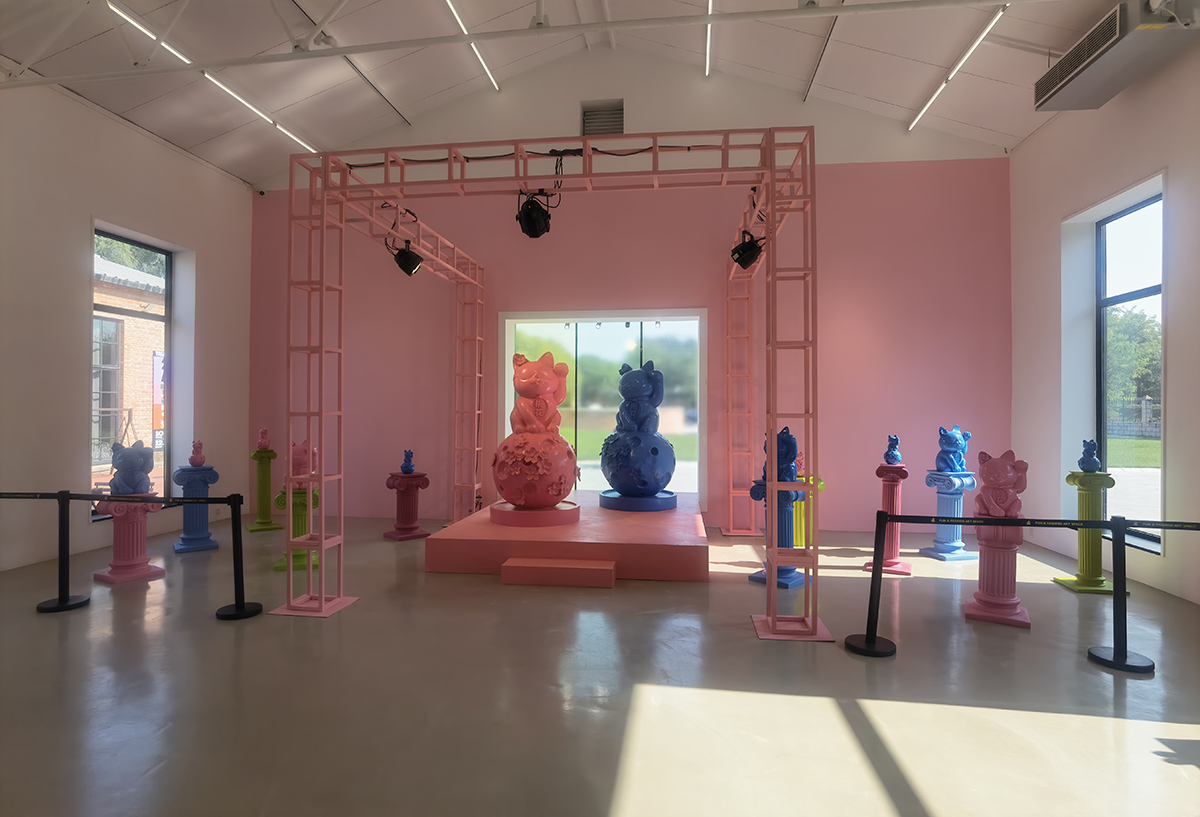 images/art/2022-10-06 FAS潮流艺术双年展/38.jpg